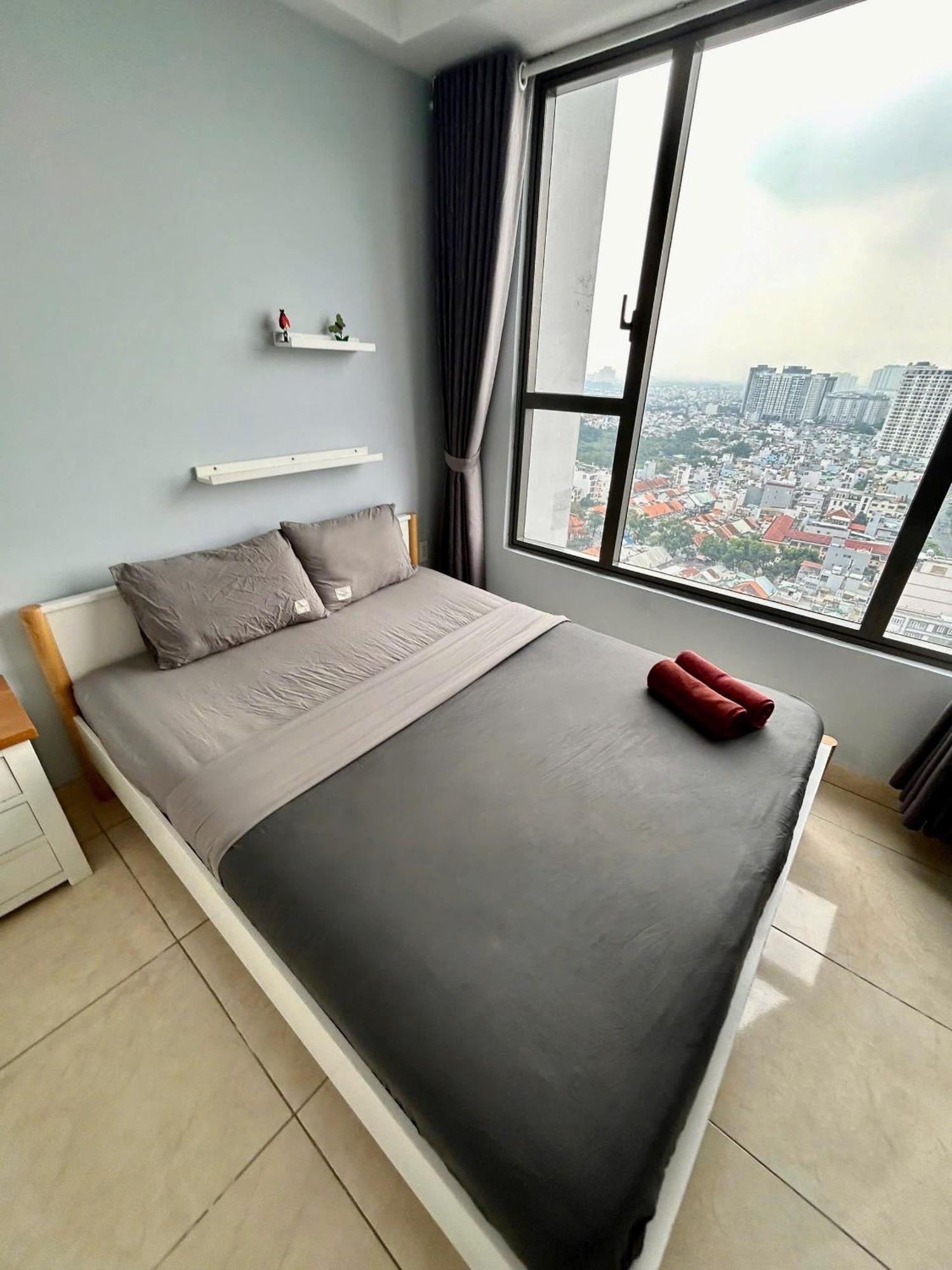 Dear You, Apartment! Saigon - Rivergate Building Апартаменты *